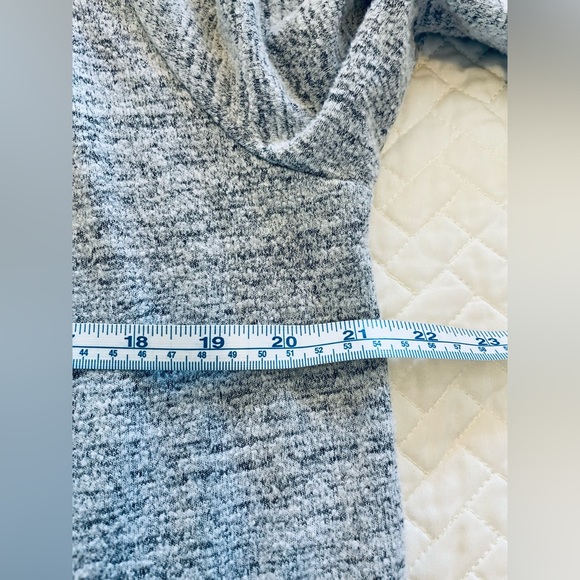 Gap Cozy Snit Robe, Heather Gray, size XS/S - Picture 5 of 8